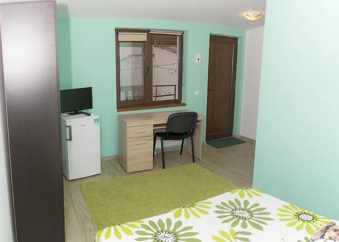 Pensiune Casa Faleza Constanţa